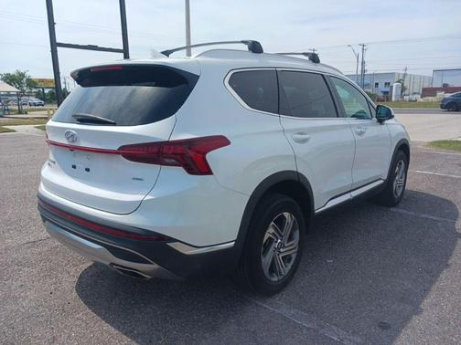 Quartz White 2022 Hyundai SANTA FE SEL 2.4