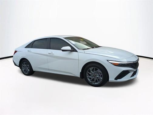 2026 Hyundai ELANTRA HEV Blue