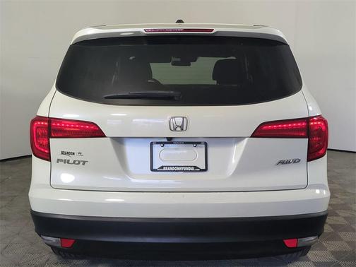 2018 Honda Pilot EX