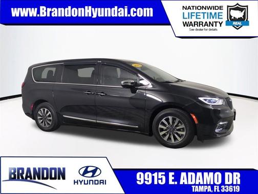 2023 Chrysler Pacifica Hybrid Limited