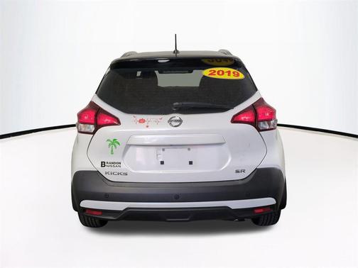 2019 Nissan Kicks SR
