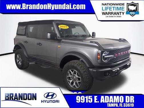 Carbonized Gray Metallic 2025 Ford Bronco Badlands