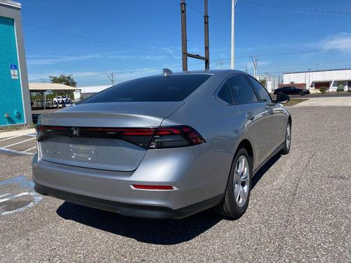 2024 Honda Accord LX 1.5T