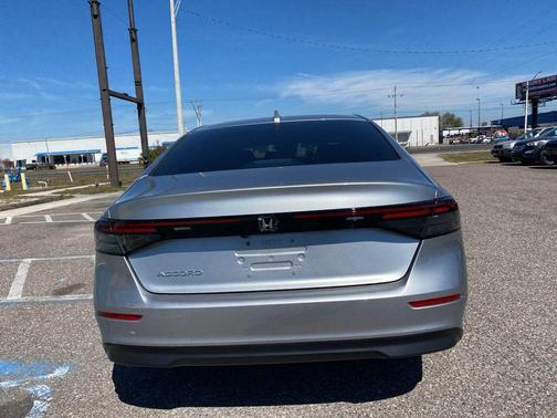 2024 Honda Accord LX 1.5T