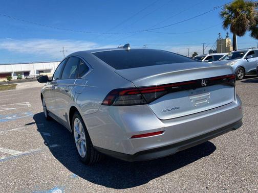 2024 Honda Accord LX 1.5T