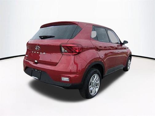 2025 Hyundai VENUE SE