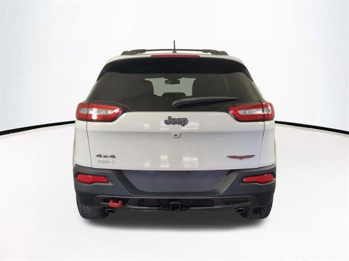 Bright White Clearcoat 2017 Jeep Cherokee Trailhawk