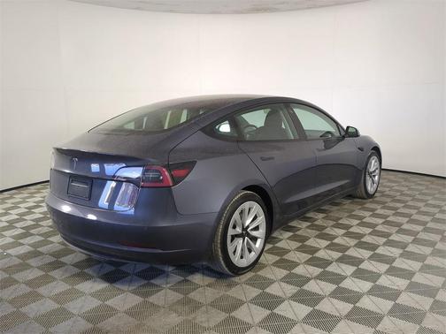 2022 Tesla Model 3 Standard Range