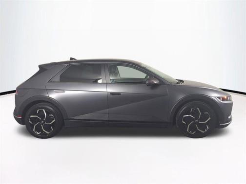 Shooting Star (Matte Gray) 2023 Hyundai IONIQ 5 SEL