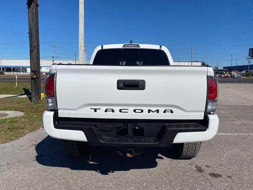 2020 Toyota Tacoma TRD Sport