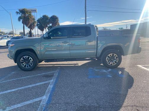 2023 Toyota Tacoma TRD Sport