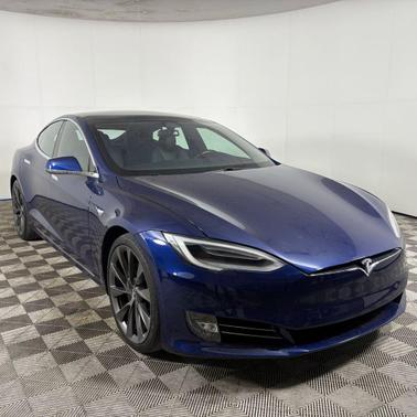 2020 Tesla Model S Performance
