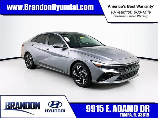 2025 Hyundai ELANTRA Limited