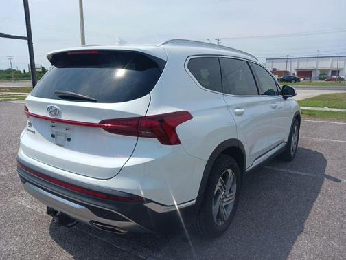 Quartz White 2022 Hyundai SANTA FE SEL 2.4