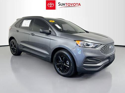 Carbonized Gray Metallic 2024 Ford Edge SE