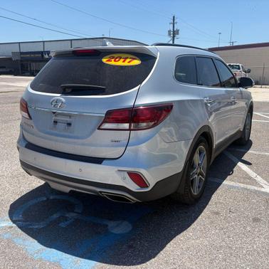 Circuit Silver 2017 Hyundai SANTA FE SE Ultimate