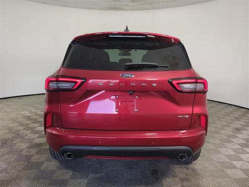 2023 Ford Escape ST-Line Elite