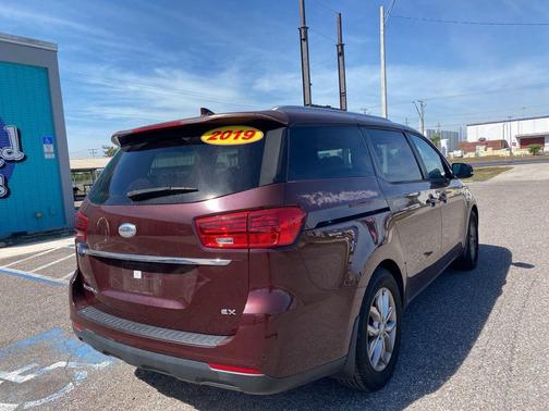 2019 Kia Sedona EX
