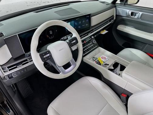 2025 Hyundai SANTA FE SE