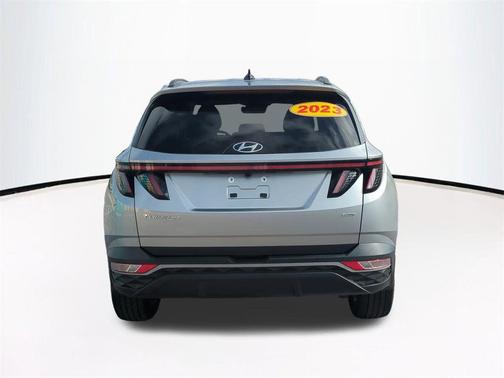 Shimmering Silver 2023 Hyundai TUCSON SEL
