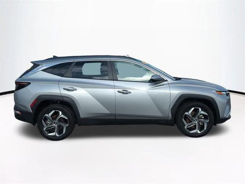 Shimmering Silver 2023 Hyundai TUCSON SEL