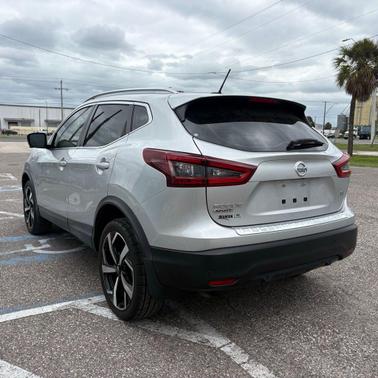 2020 Nissan Rogue Sport SL