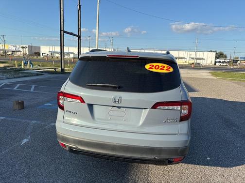 2022 Honda Pilot AWD Sport