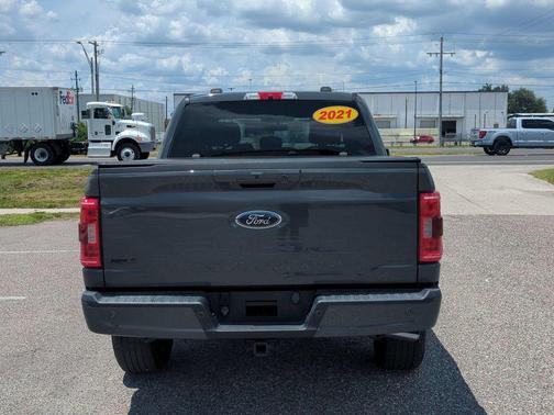 Lead Foot 2021 Ford F-150 XLT
