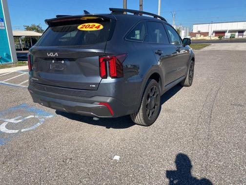 2024 Kia Sorento SX