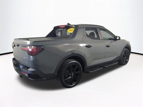 2023 Hyundai SANTA CRUZ NIGHT