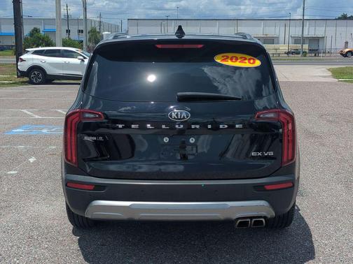 Ebony Black 2020 Kia Telluride EX