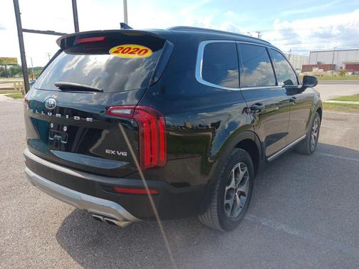 Ebony Black 2020 Kia Telluride EX
