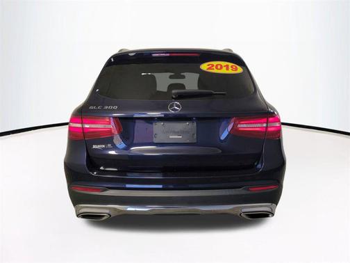 2019 Mercedes-Benz GLC 300 Base