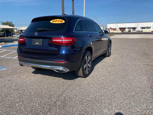 2019 Mercedes-Benz GLC 300 Base