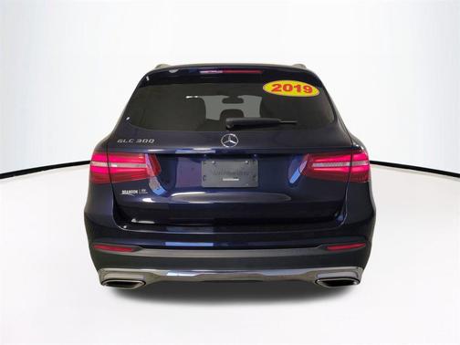 2019 Mercedes-Benz GLC 300 Base