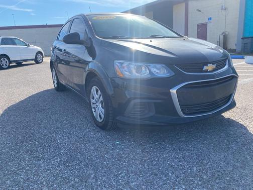 2017 Chevrolet Sonic LS