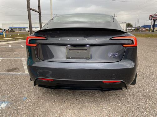 2024 Tesla Model 3 Performance