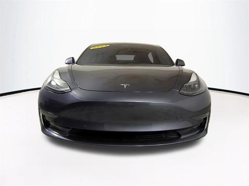 2022 Tesla Model 3 Standard Range