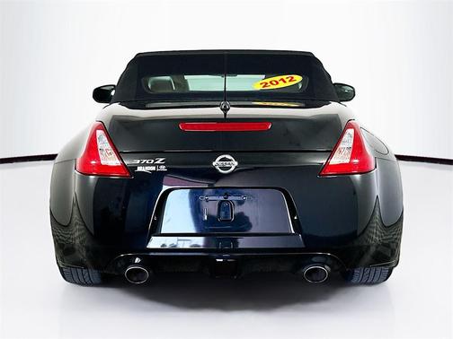 2012 Nissan 370Z Base