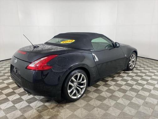 2012 Nissan 370Z Base