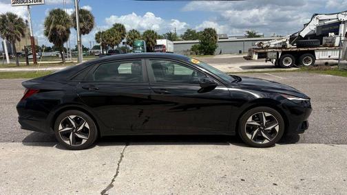 Onyx Black 2023 Hyundai ELANTRA SEL