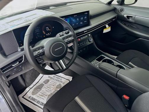 2025 Hyundai SONATA Hybrid SE