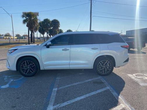 2024 Lexus TX 350 Premium