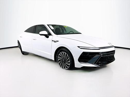 2025 Hyundai SONATA Hybrid Limited