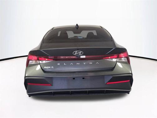 Amazon Gray 2025 Hyundai ELANTRA SE