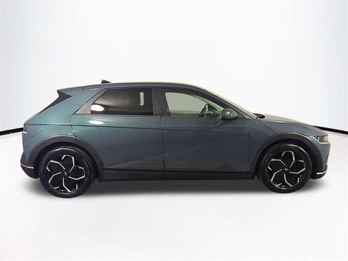 2022 Hyundai IONIQ 5 SE