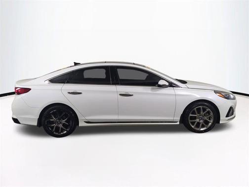 2018 Hyundai SONATA Sport+