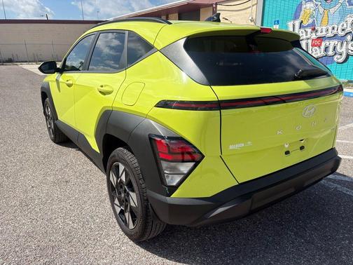 2025 Hyundai KONA SEL Convenience