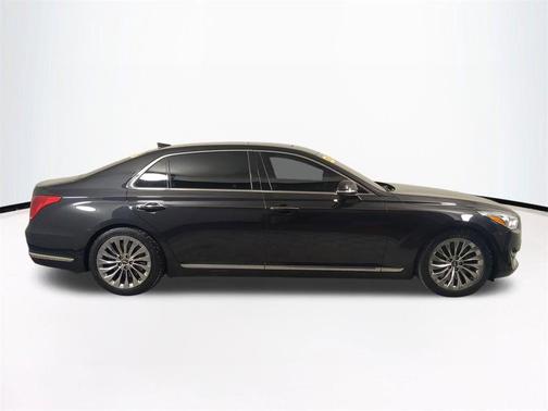 2018 Genesis G90 Premium