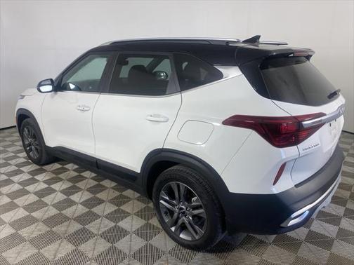 2022 Kia Seltos S